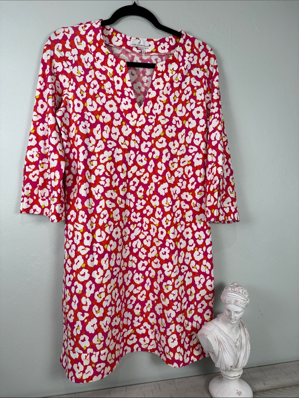 💋 Jude Connally V-Neck Shift Dress Pink White Floral Pattern Size Medium